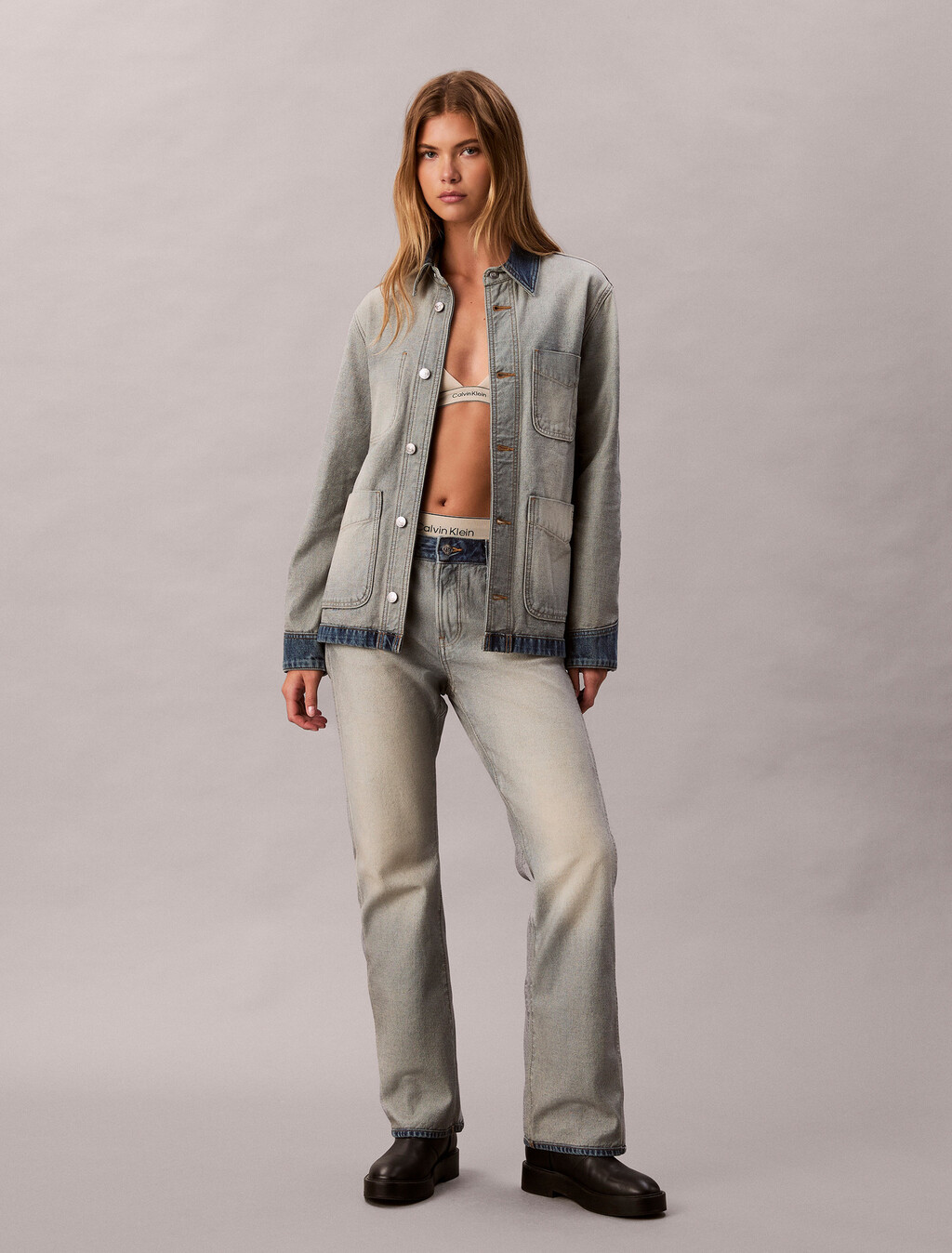 Buy 여성 인사이드 아웃 데님 자켓 in color Blue