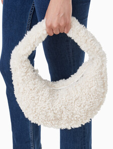 Buy 여성 핀치드 쉐르파 호보백 스몰 in color LIGHT BEIGE