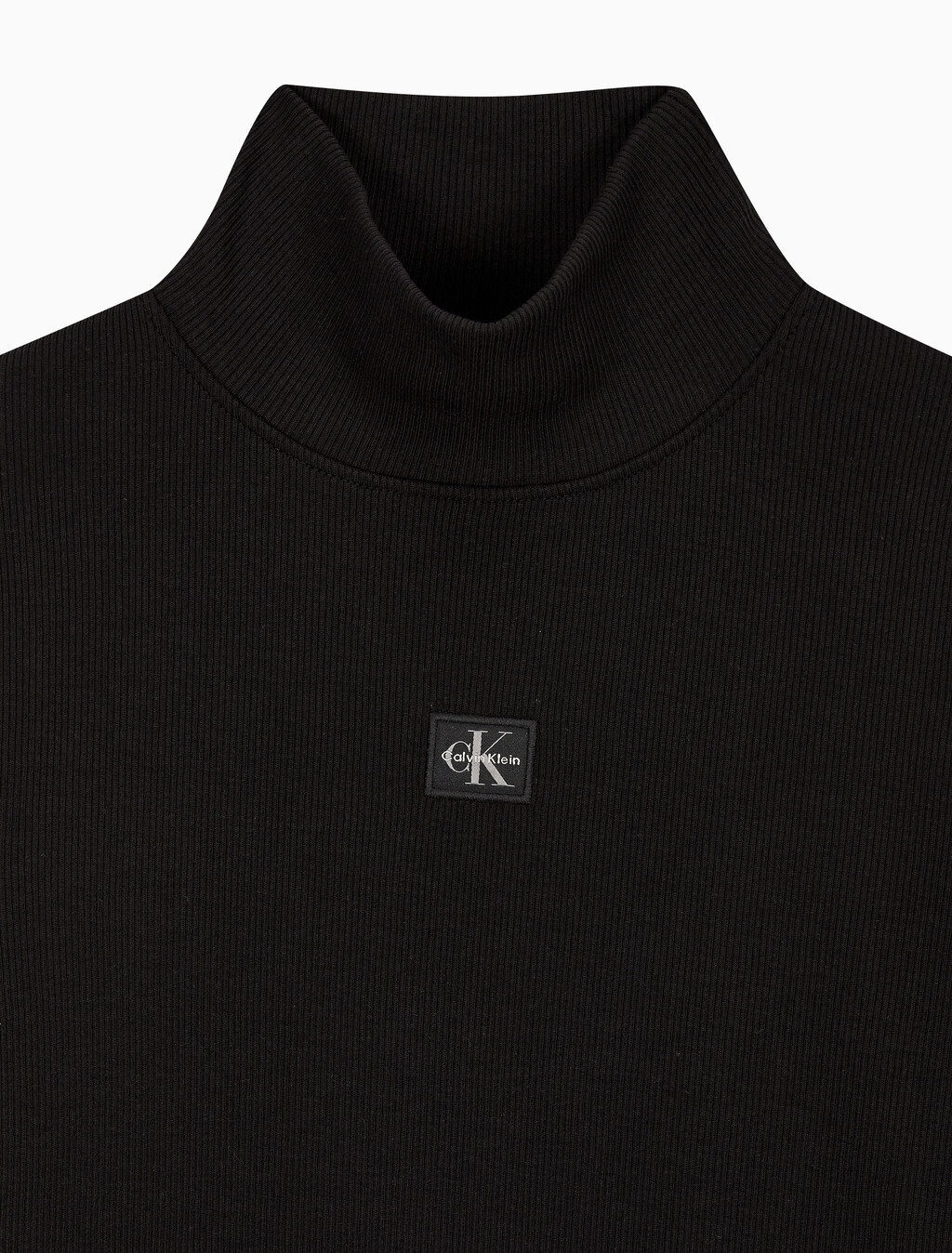 Buy 여성 L/S 우븐 라벨 터틀넥 티셔츠 in color BLACK