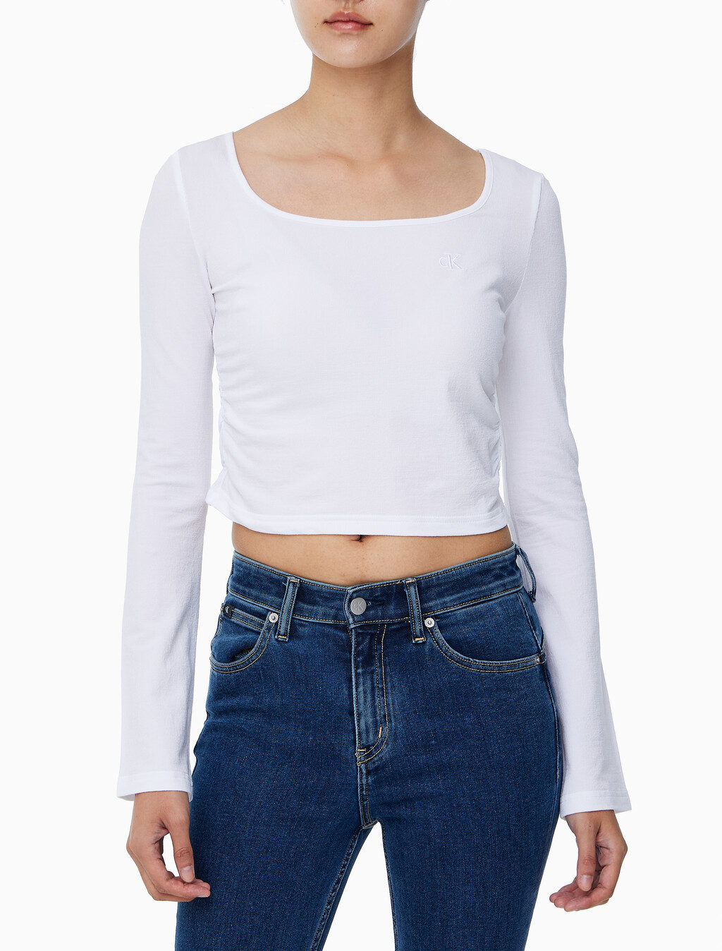Buy 여성 텍스쳐 게더 베이비 롱슬리브 티 in color BRIGHT WHITE