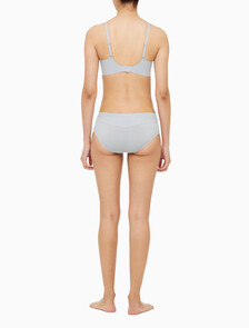 Buy 여성 인비져블 테일러드 NSE AF 트라이앵글 브라 in color SILVER SPRINGS