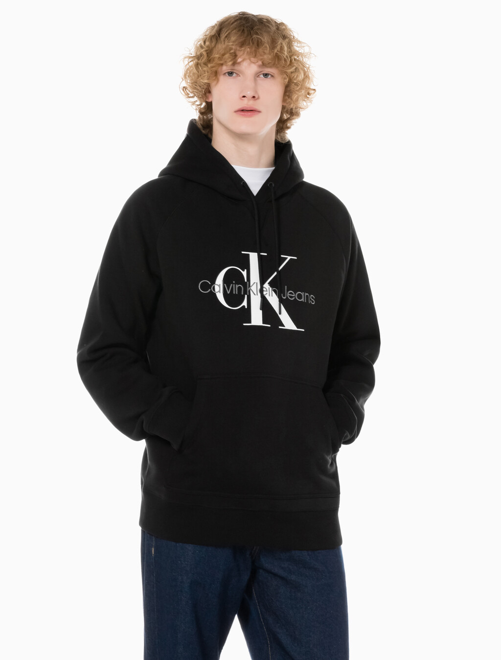 Buy 남성 롱슬리브 릴렉스핏 모노그램 기모후디 in color CK BLACK