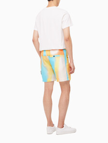 Buy 남성 올오버 그래픽 프린트 쇼츠 in color ANCIENT WHITE/EGGSHELL