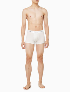 Buy 남성 아이콘 코튼 스트레치 3PK 트렁크 in color WHITE/ YELLOW / DARK NAVY