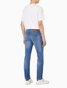 Buy 남성 슬림핏 트레일블레이즈 진 in color Mid blue