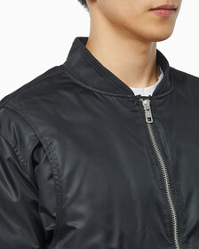 Buy 남성 후디 보머 다운 자켓 in color CK BLACK