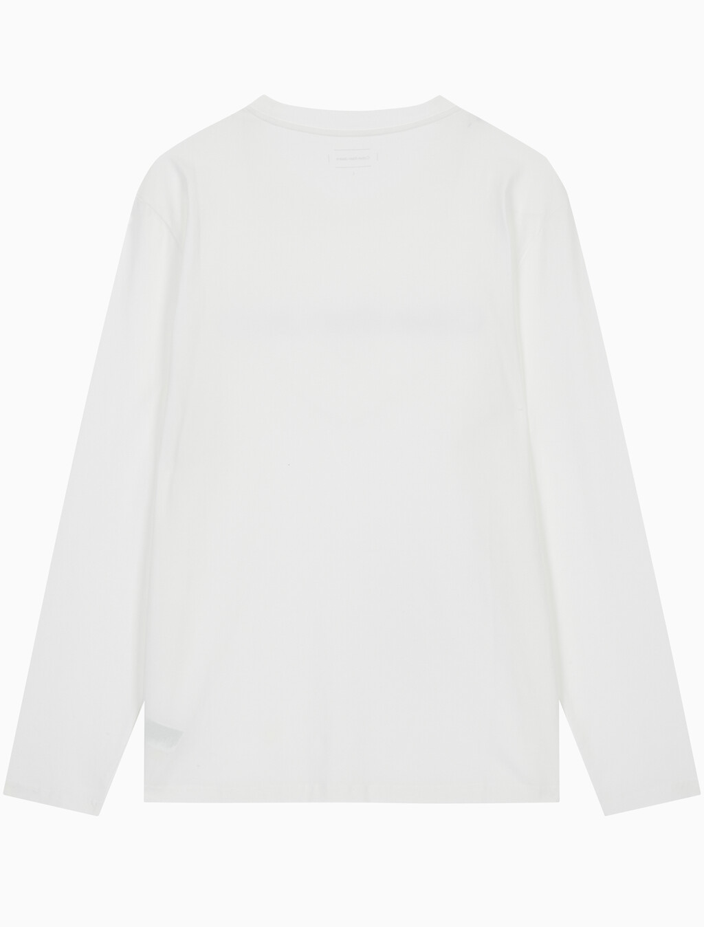 Buy 남성 릴렉스핏 인스티튜셔널 로고 긴팔 티셔츠 in color BRIGHT WHITE
