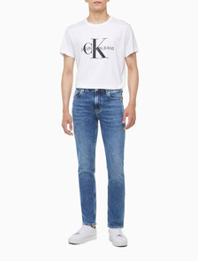 Buy 남성 미드블루 바디핏 데님 in color MID BLUE BACK EMBRO
