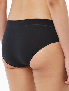 Buy 여성 인비져블 NSE 메쉬 AF 힙스터 in color BLACK