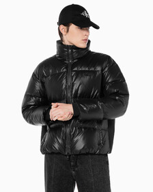 Buy 남녀공용 글로시 숏 푸퍼 in color CK BLACK