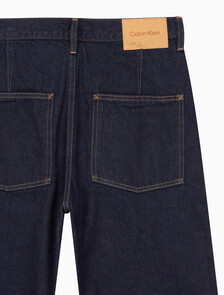 Buy 남성 스트레이트핏 린스 데님 in color CK RAW SELVEDGE