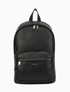 Buy 남성 레이스드 로고 라운드 백팩 in color BLACK