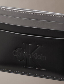 Buy 남성 볼드 로고 카드 케이스 in color BLACK