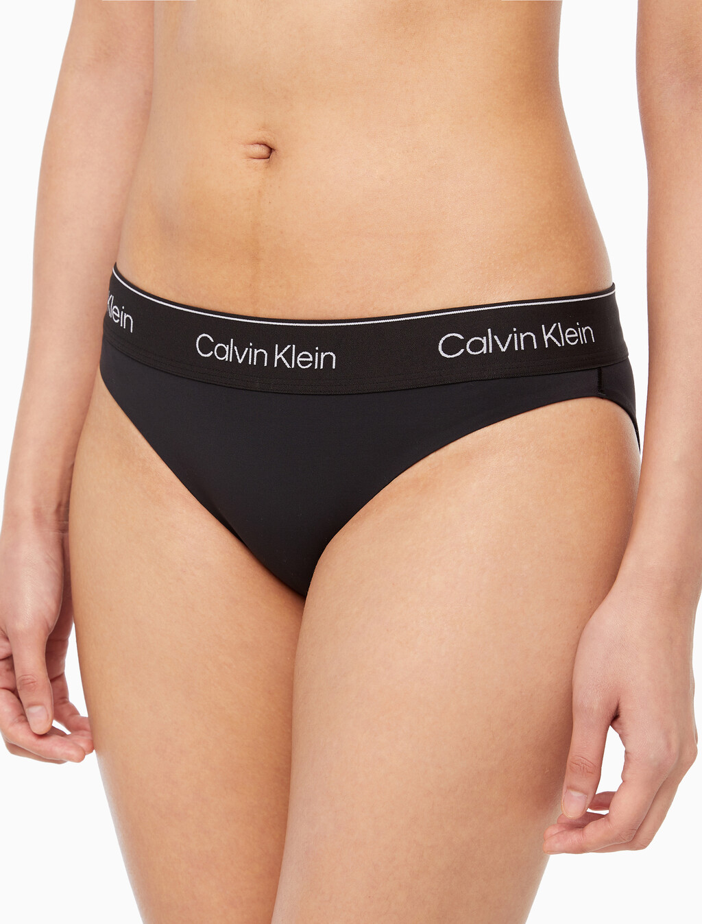 Buy 여성 모던코튼 퍼포먼스 AF 비키니 팬티 in color BLACK