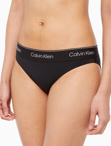 Buy 여성 모던코튼 퍼포먼스 AF 비키니 팬티 in color BLACK