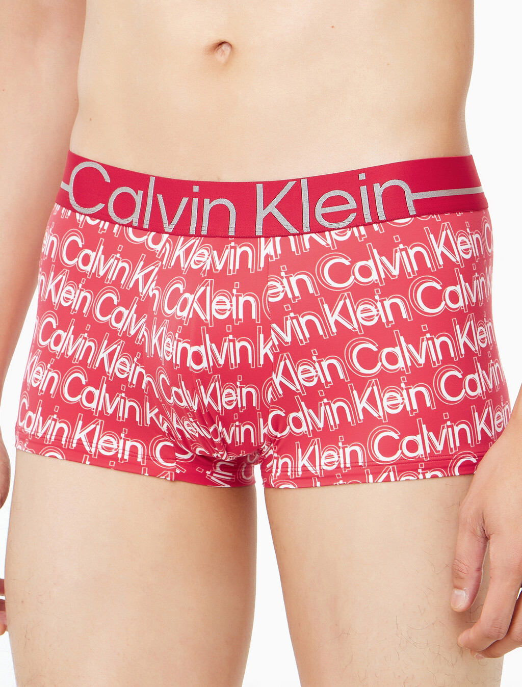 Buy 남성 뉴 사인 로고 로우 라이즈 트렁크 in color Red Print