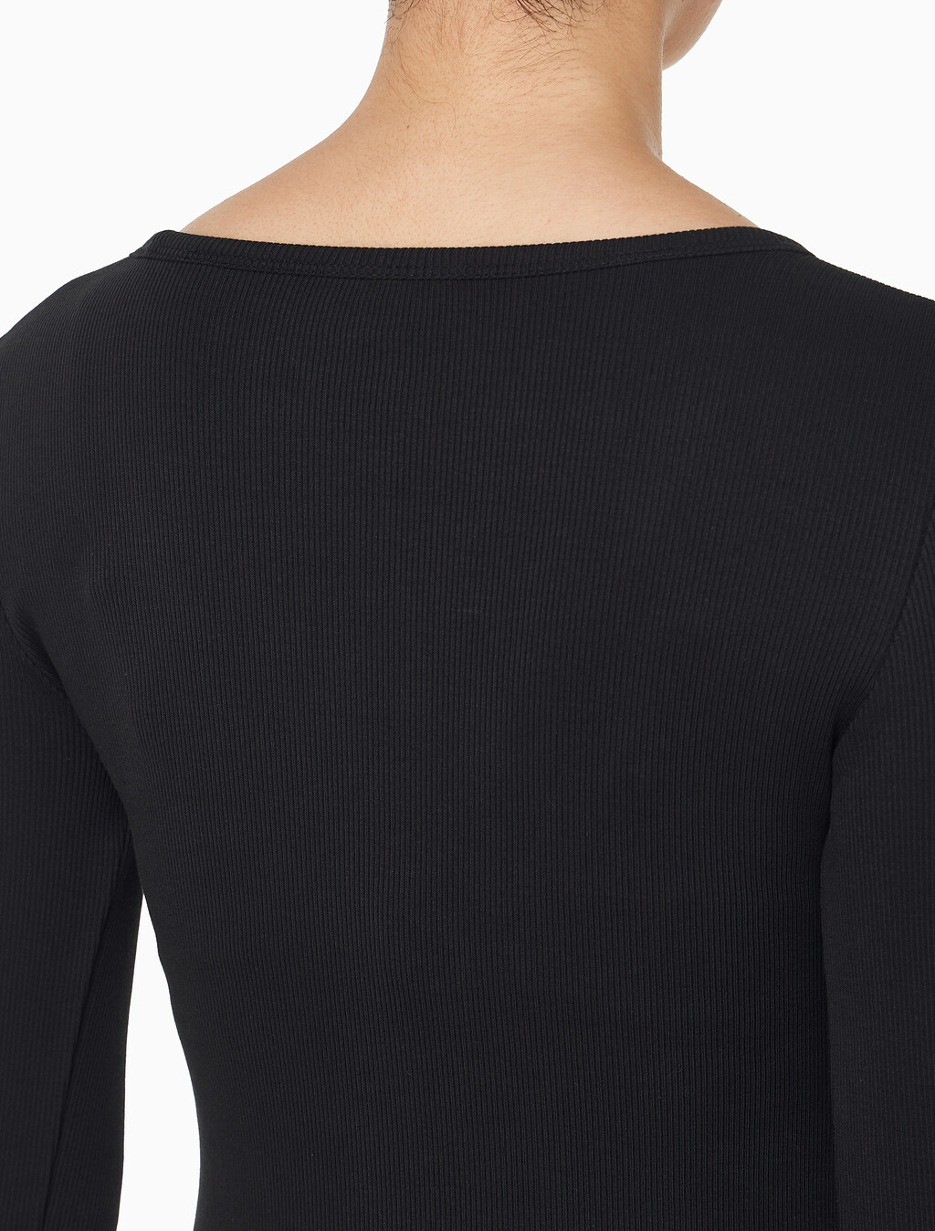 Buy 여성 L/S 우블 라벨 스쿱넥 립 티셔츠 in color BLACK