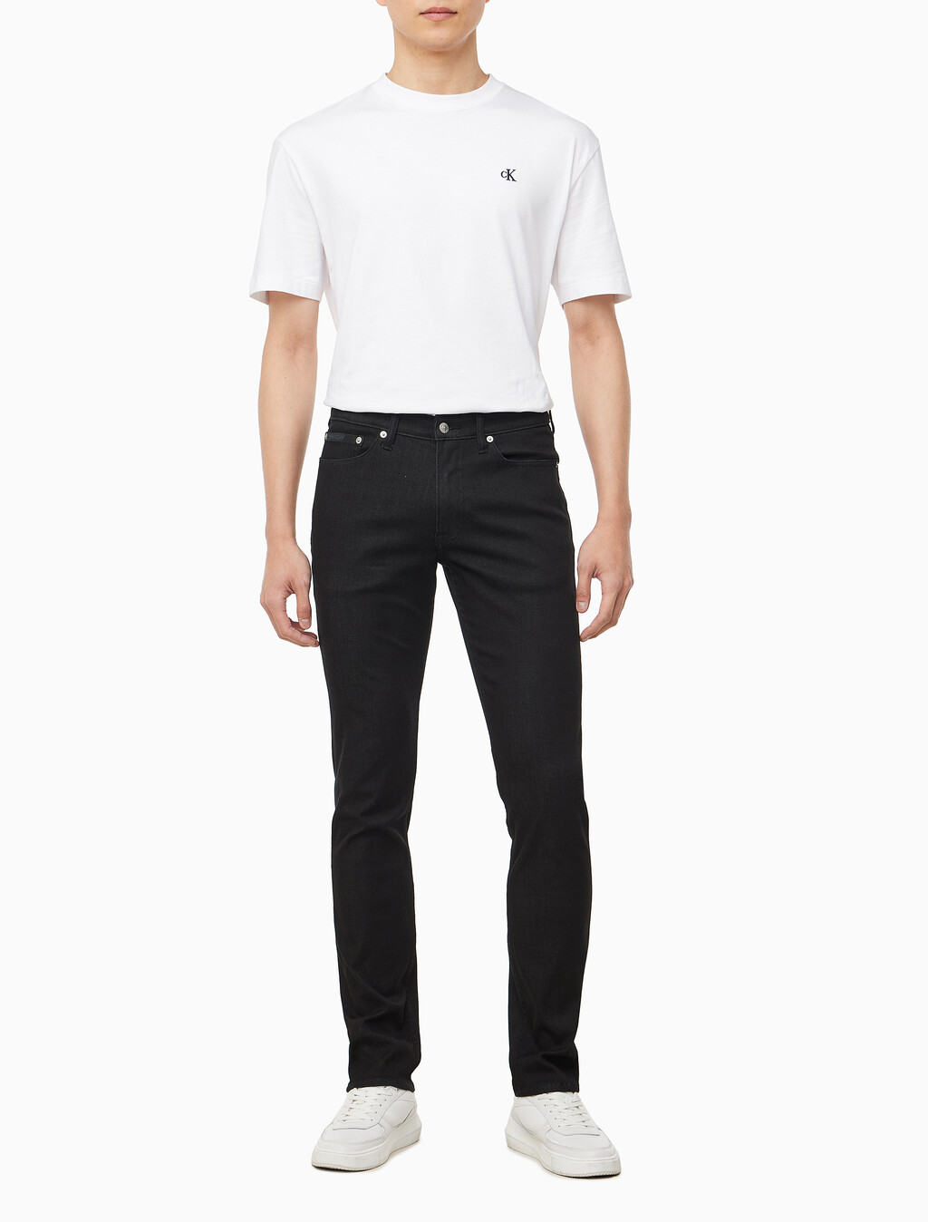 Buy 남성 슬림핏 블랙 37.5 기능성 데님 in color BLACK