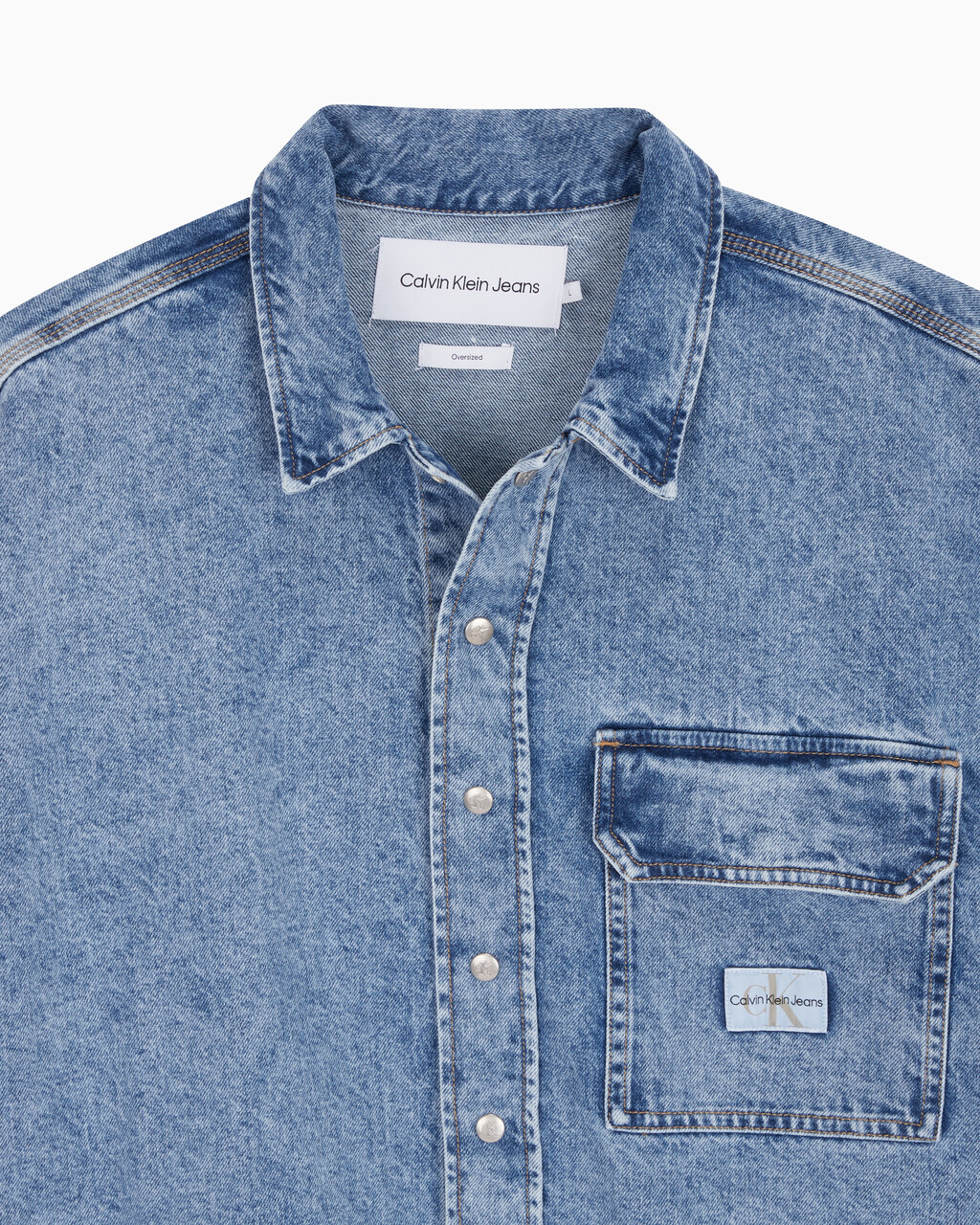 Buy 남성 오버사이즈핏 빈티지 데님 반팔 셔츠 in color MID BLUE BACK EMBRO