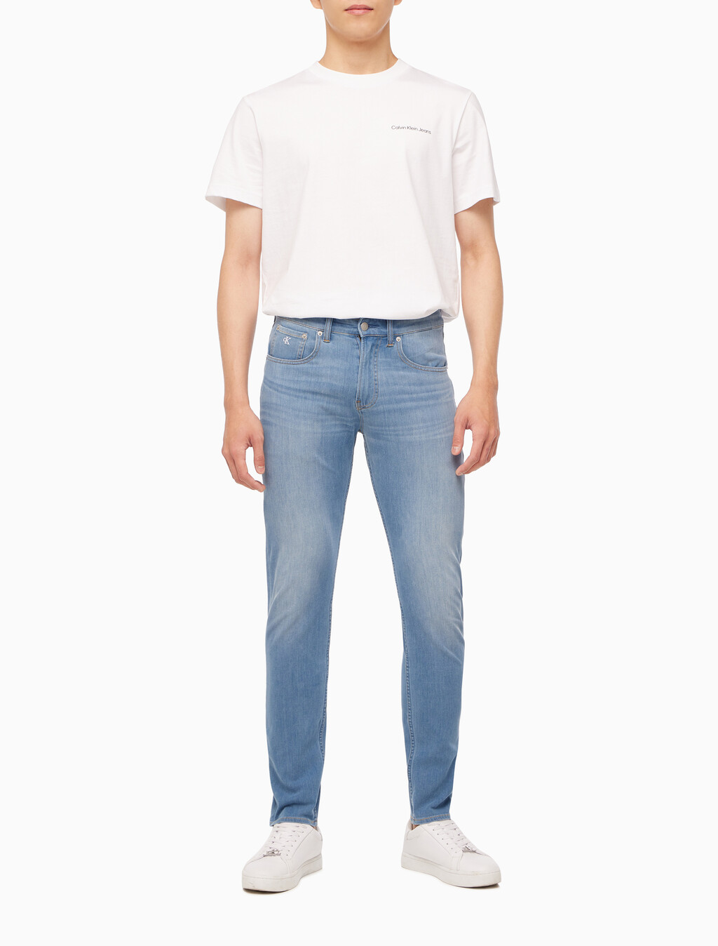 Buy 남성 모던 테이퍼 라이트블루 데님 in color CHALKY BLUE