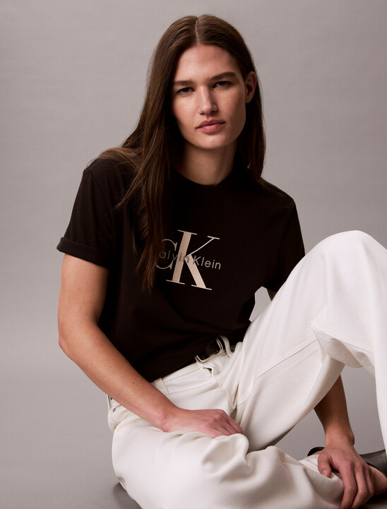 여성 애시드워시 히어로 모노로고 티