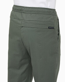 Buy 남성 슬림핏 드로코드 치노 팬츠 in color AVALON GREEN