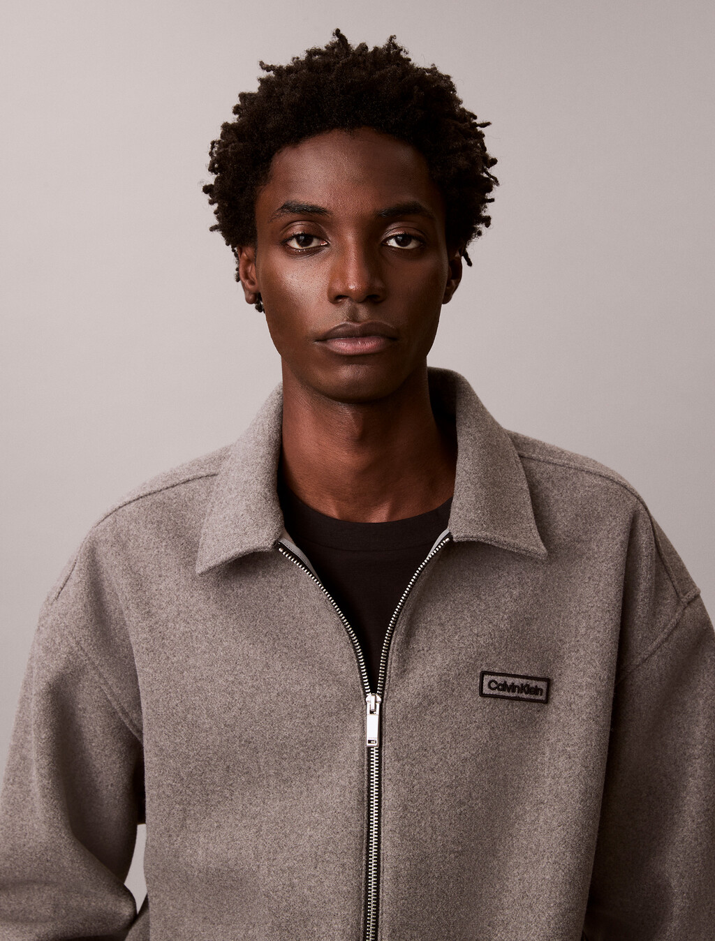 Buy 남성 울 스냅 플리스 in color DARK CLIFF HTR