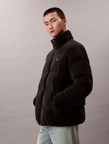 Buy 남성 모크넥 메트글로시 푸퍼자켓 in color BLACK