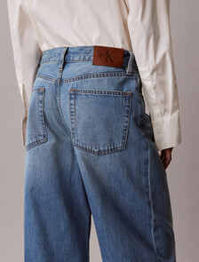 Buy 여성 와이드레그 에코 데님 in color Mid Blue