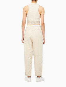 Buy 여성 리피트 크롭 로고 탱크 탑 in color CLASSIC BEIGE