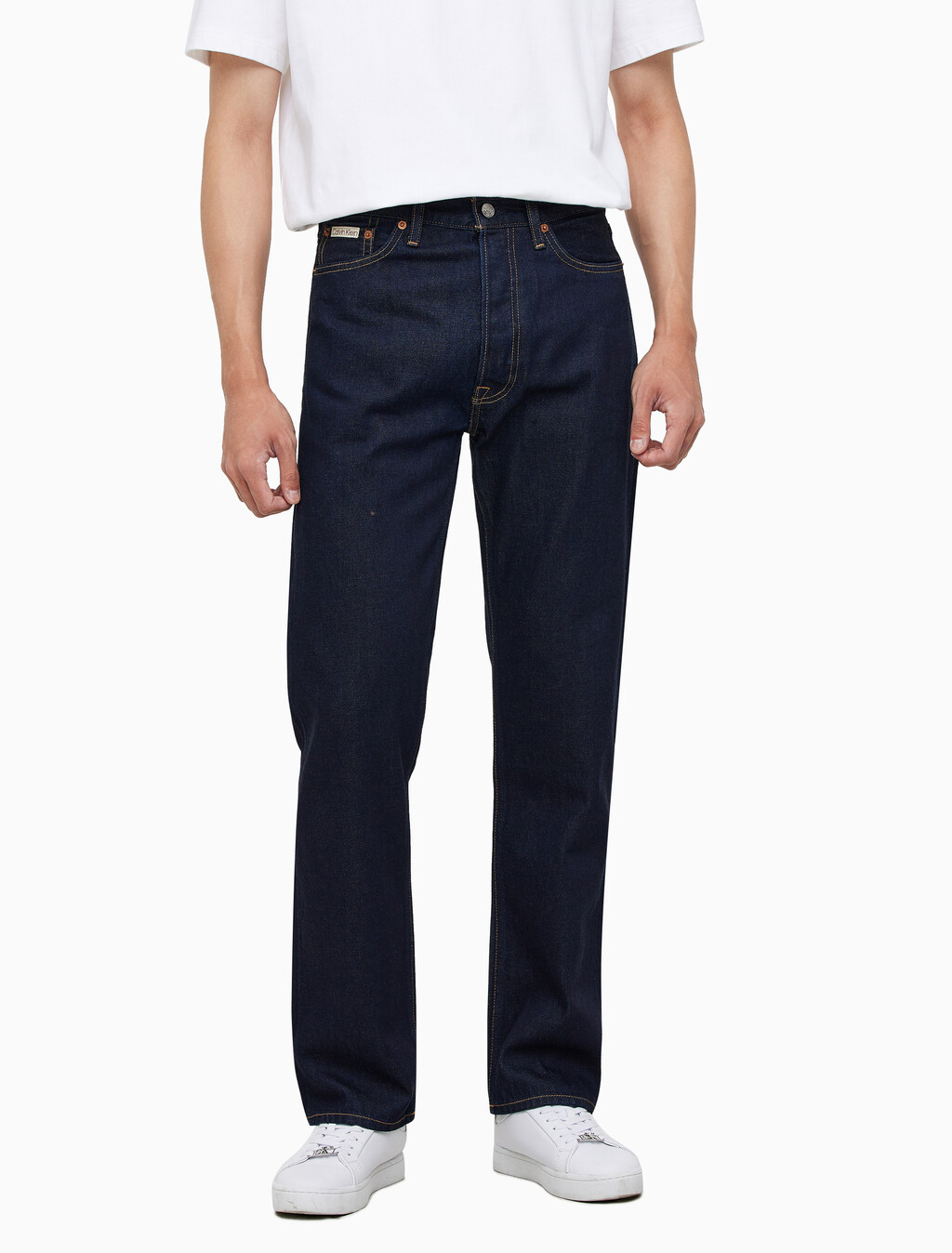 Buy 남성 스트레이트핏 린스 데님 in color CK RAW SELVEDGE