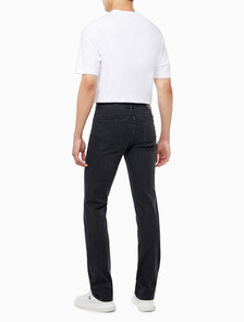 Buy 남성 바디핏 블랙 37.5 기능성 데님 in color WASHED BLACK LOGO LACE