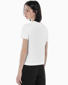 Buy 여성 레귤러핏 스몰 모노그램 로고 반팔 티셔츠  in color BRIGHT WHITE