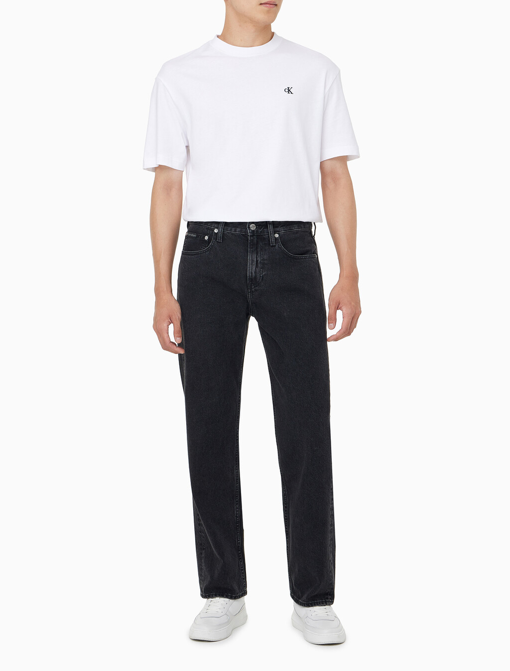 Buy 남성 90's 스트레이트핏 블랙 데님 in color WASHED BLACK LOGO LACE