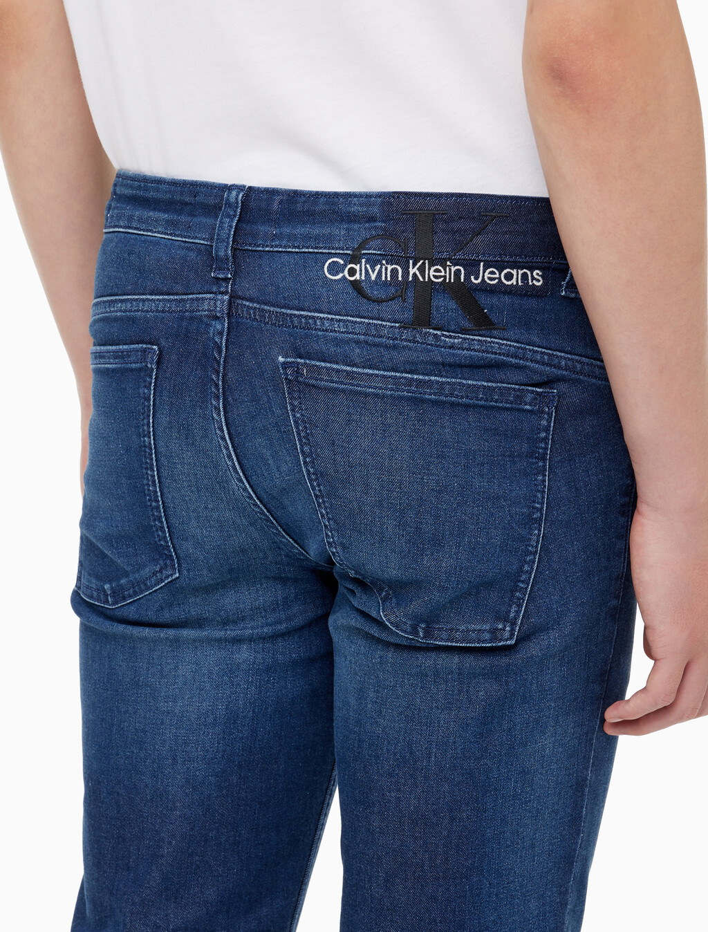 Buy 남성 바디핏 다크 블루 37.5 데님 in color BLUE BLACK HANGER LOOP