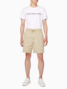 Buy 남성 텍스처드 코튼 쇼츠 in color PALE KHAKI
