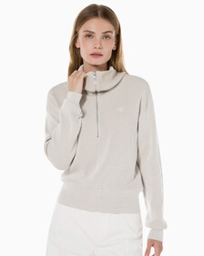 Buy 여성 하프집업 와이드 카라 스웨터 in color WHITE