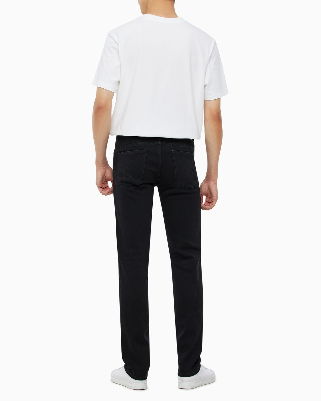 Buy 남성 바디핏 기모 블랙 데님 in color WASHED BLACK LOGO LACE