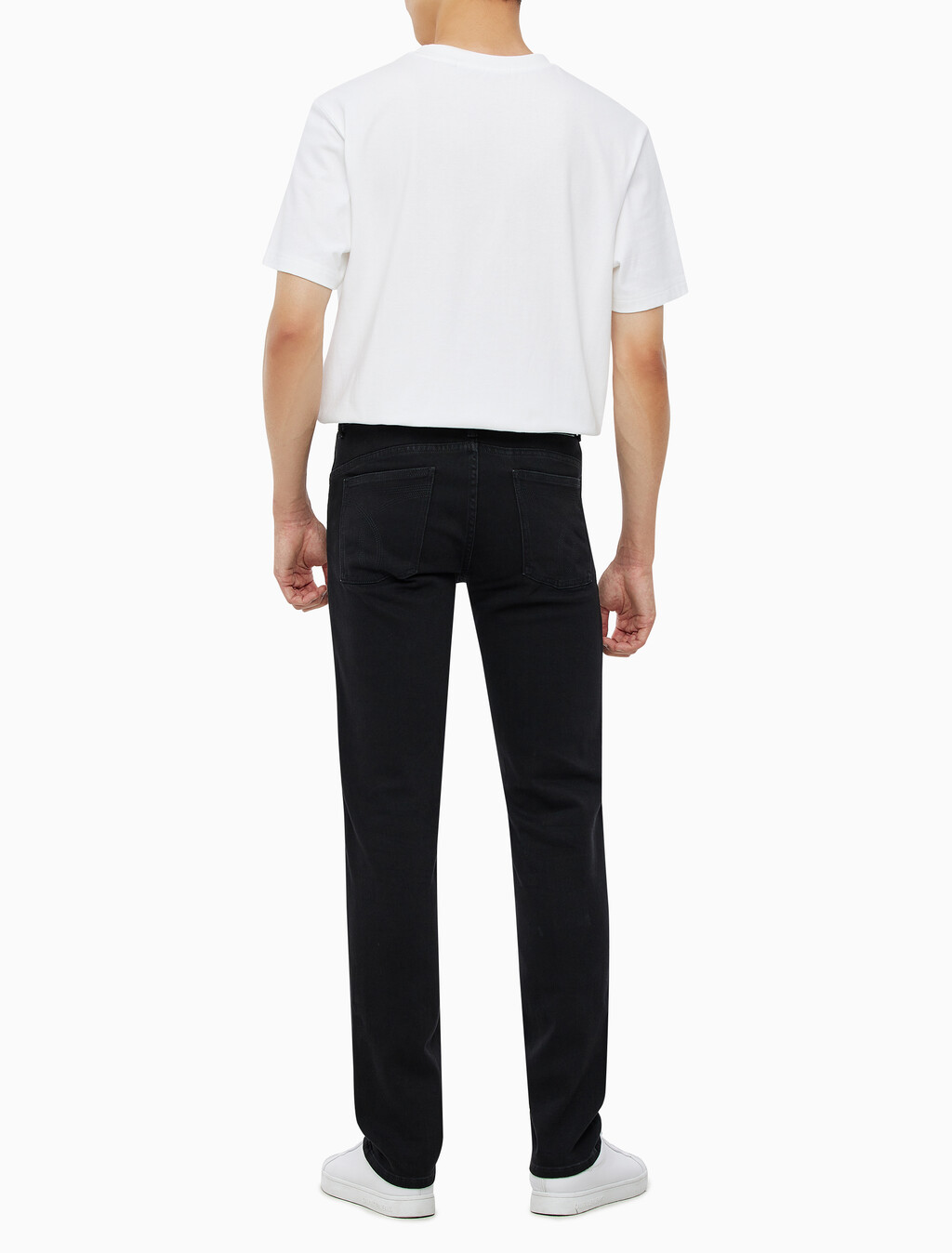 Buy 남성 바디핏 기모 블랙 데님 in color WASHED BLACK LOGO LACE