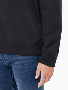 Buy 남녀공용 릴렉스핏 스몰 모노그램 로고 기모 스웨트셔츠 in color CK BLACK