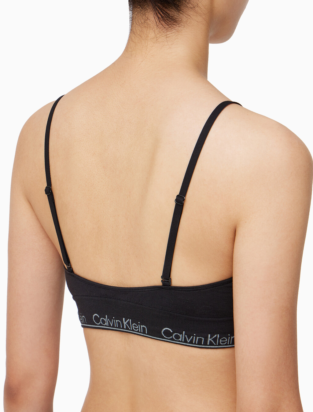 Buy 여성 내츄럴 모던 심리스 AF 트라이앵글 in color BLACK