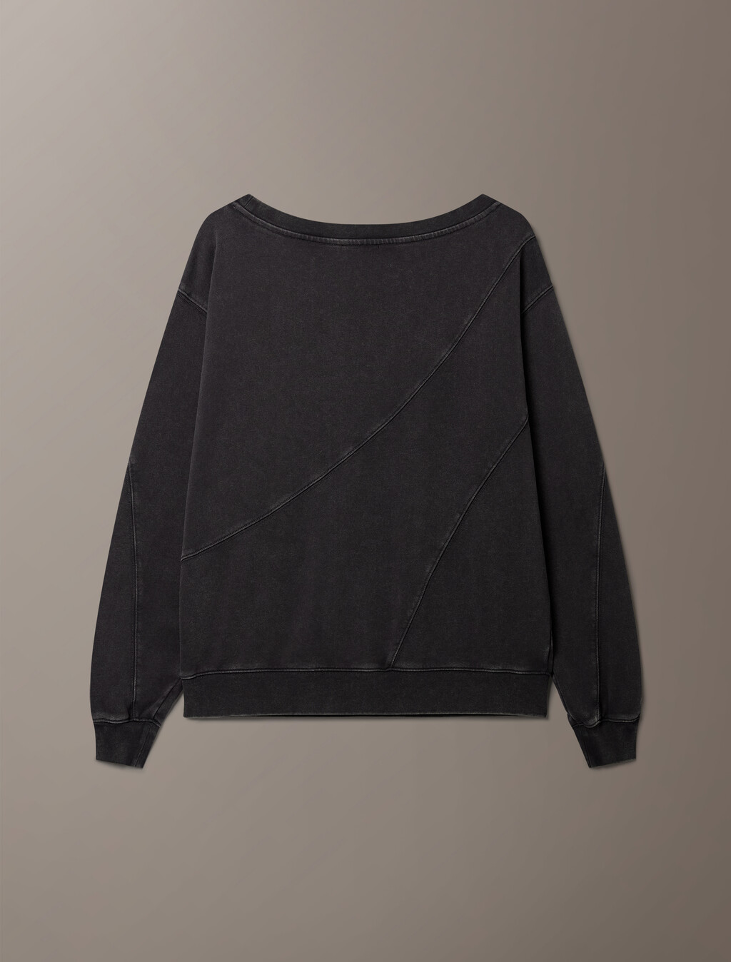 Buy 오프듀티 여성 컷오프 원숄더 스웻 셔츠 in color Black Oyster