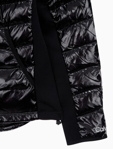 Buy 여성 슬림핏 다운 재킷 in color BLACK