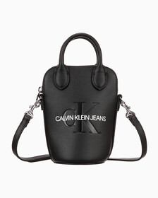 Buy 여성 CKJ 미니멀 모노그램 카메라백 in color BLACK