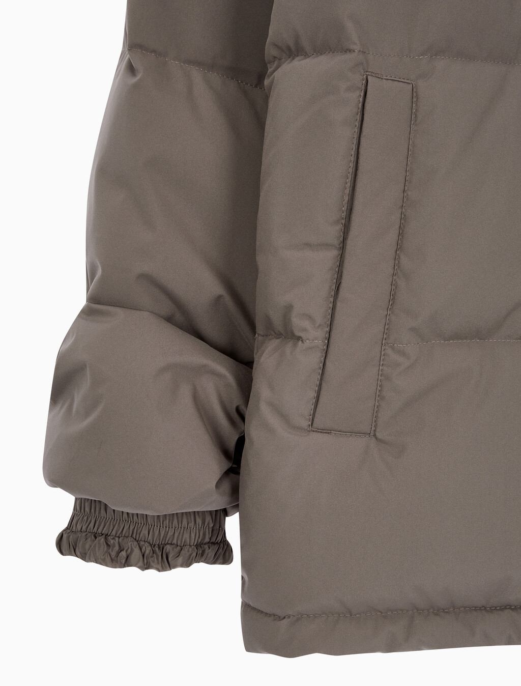 Buy 남성 베이직 에센셜 다운 푸퍼 자켓  in color BROWN