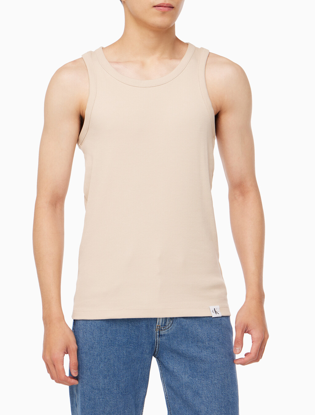 Buy 남성 로고탭 레이서백 슬리브리스 티셔츠 in color CLASSIC BEIGE