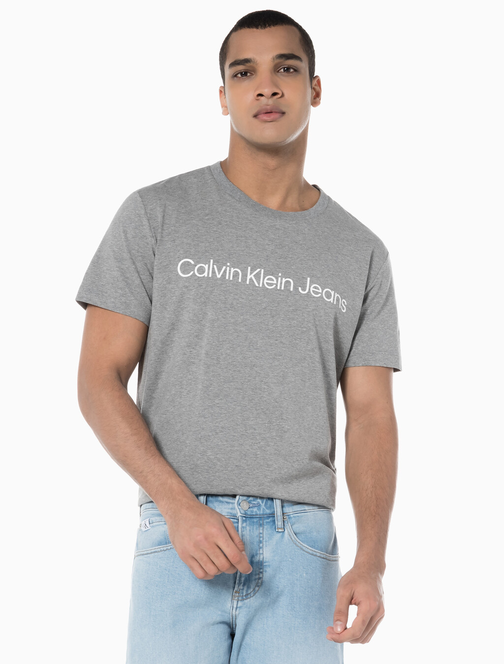 Buy 남성 레귤러핏 인스티튜셔널 로고 스트레치 반팔 티셔츠  in color MID GREY HEATHER