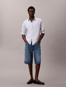 Buy 워시드 데님 롱 쇼츠 in color WASHED EMERALD