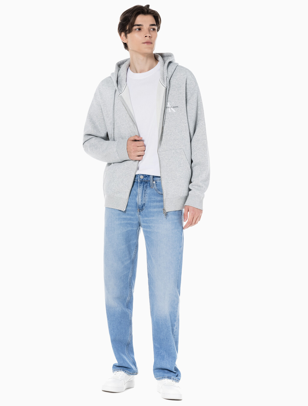 Buy 남성 90'S 스트레이트핏 라이트블루 데님 in color CHALKY BLUE