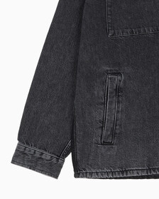 Buy 남성 오버사이즈 유틸리티 블랙 데님 셔츠 재킷 in color GREY STEPPED RELEASE HEM